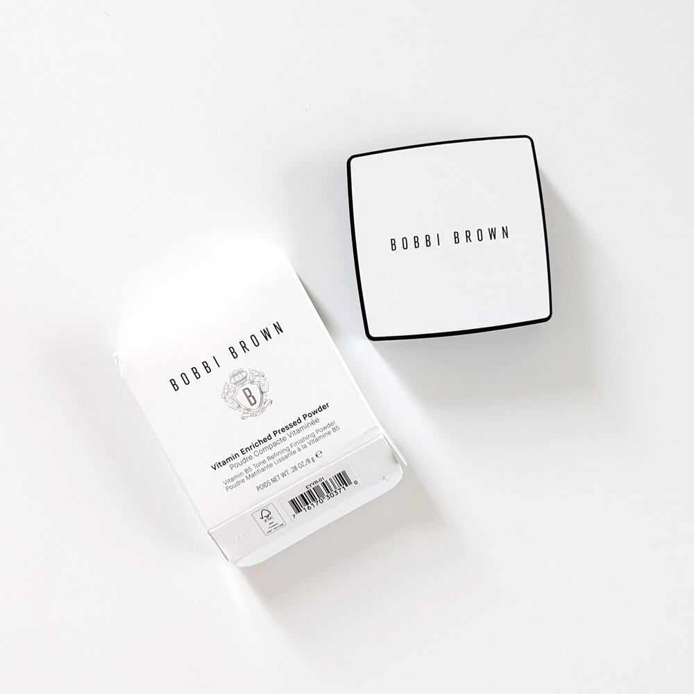 Bobbi Brown Vitamin Enriched Pressed Powder Yellow (full size)